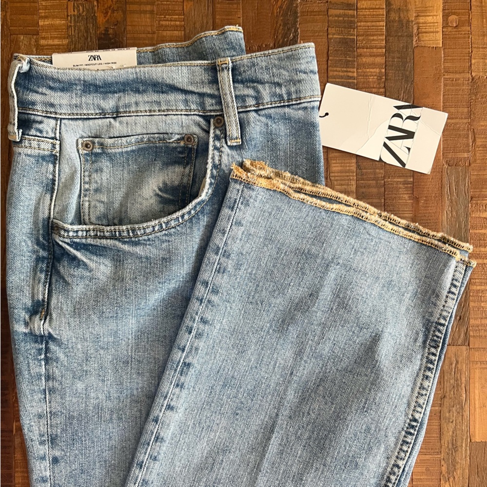 ✨ZARA Denim Jeans in Sky Blue